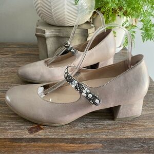 Dansko Pearlina Mary Jane Leather Platform Heeled Pump Womens 40 US 9.5-10 Stone